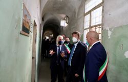 Ministro Franceschini in visita alla Villa Ambrogiana di Montelupo