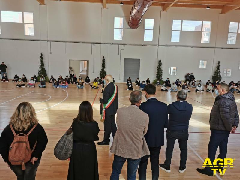 Fiumicino, inaugurata la nuova palestra delle scuole Segré e Rodano