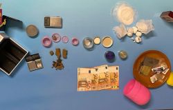 Ostiense, nella paninoteca il deposito della droga, due arresti e sequestro del locale