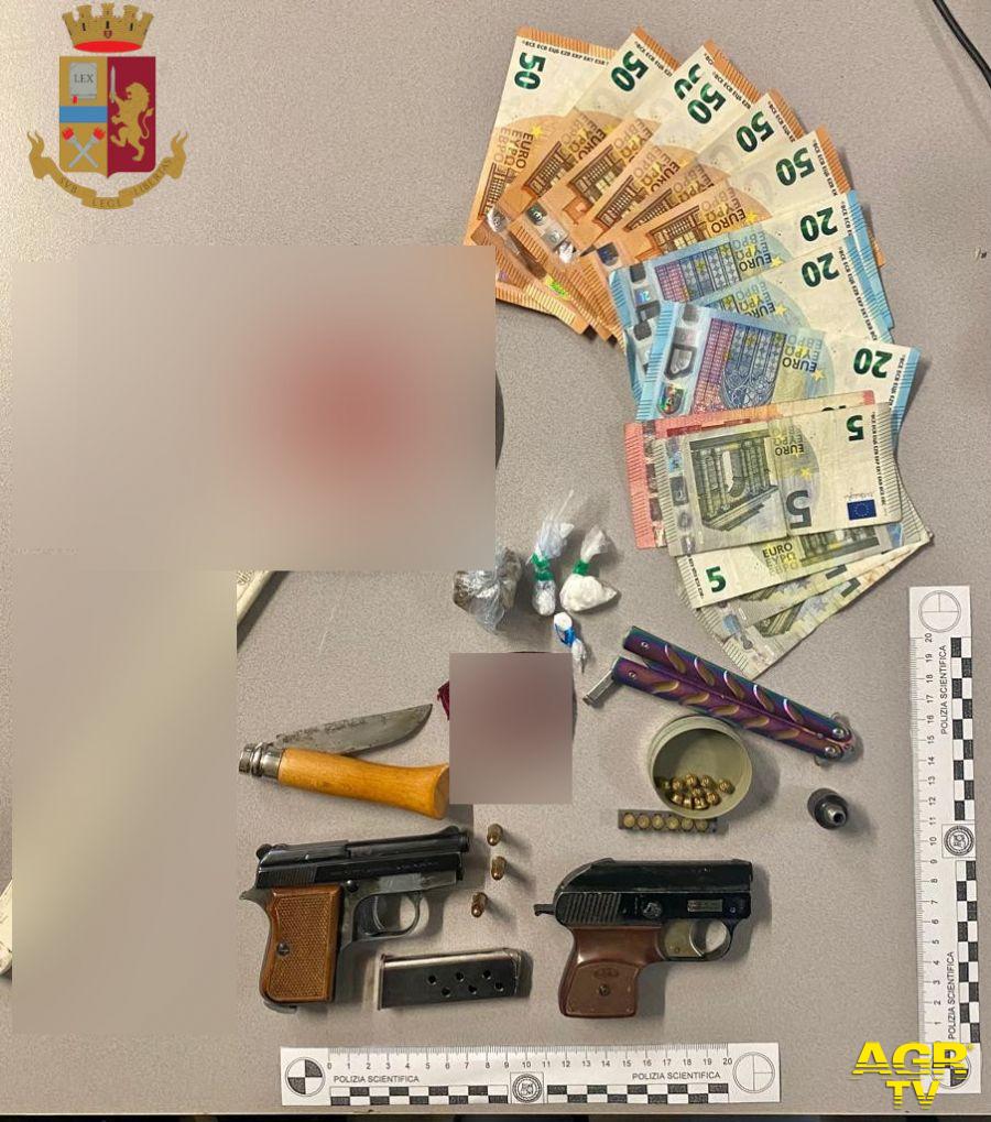 polizia arma sequestrata droga e soldi
