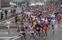 Domenica l'Half Marathon di Fiumicino, organizzazione a cura dell'ASCD Isola Sacra.