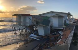 Ostia, pesanti danni agli stabilimenti dopo la mareggiata