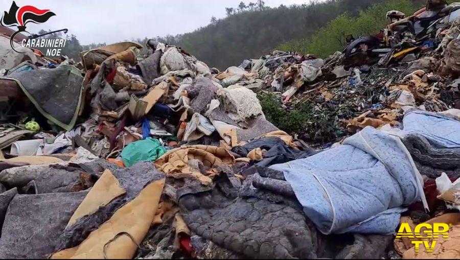 CAMPANIA: Operazione dei Carabinieri del NOE in tema di appalti nel ciclo dei rifiuti