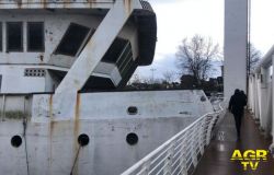 l'imbarcazione nell'incidente contro ponte 2 giugno