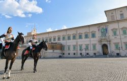 Il Quirinale sbaraglia le carte; vincono e perdono tutti e resta lo status quo