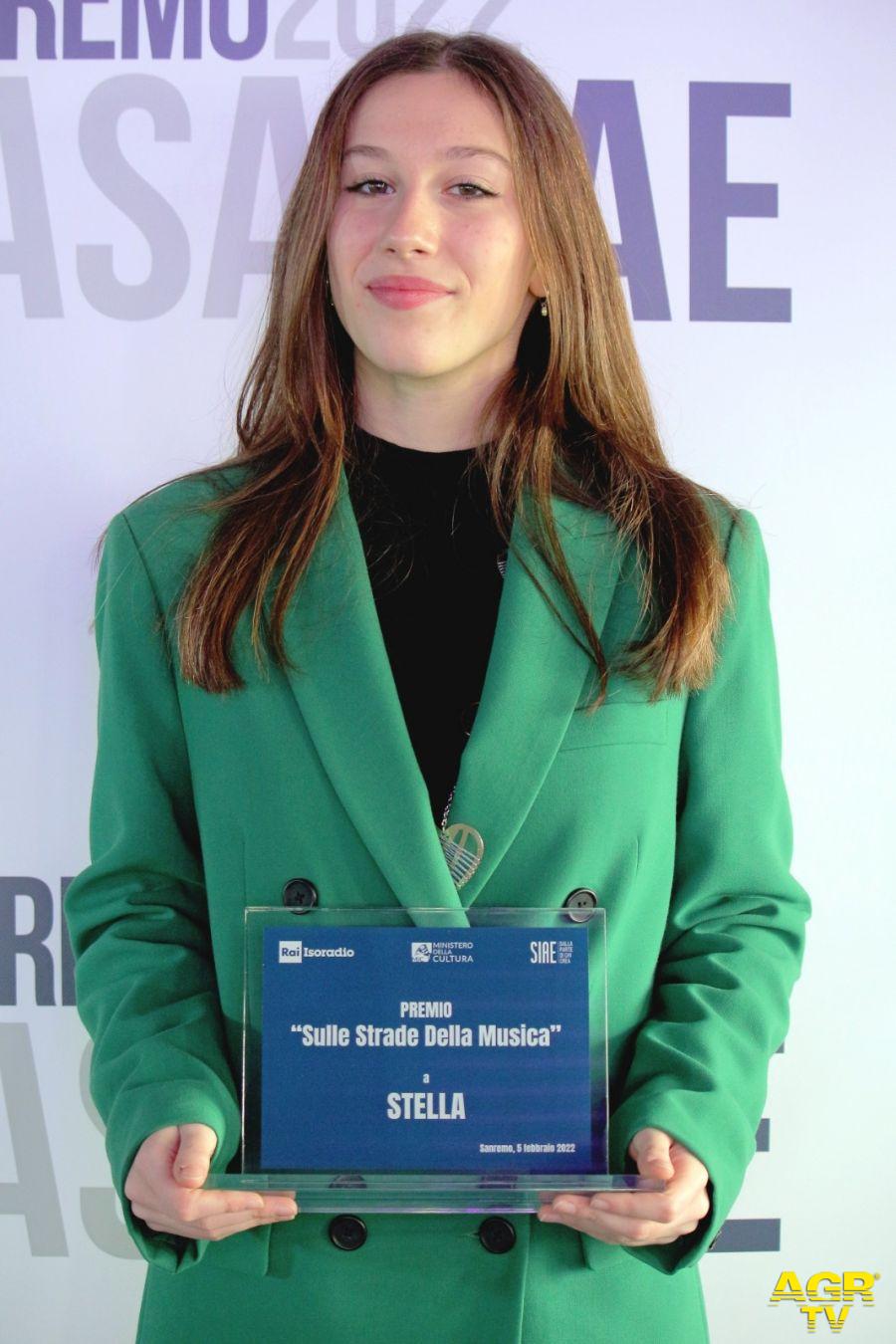 Stella Merano premiata a Sanremo