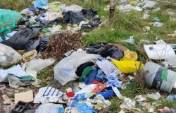 Velletri, via Lazzaria dopo la pulizia....torna discarica, necessario attivare controlli elettronici