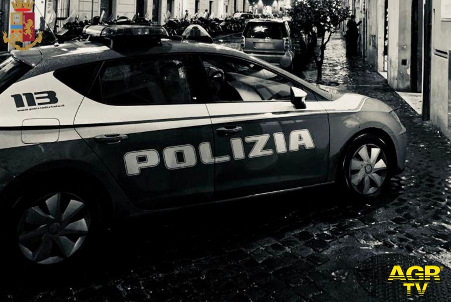 polizia controlli durante la movida notturna a san lorenzo