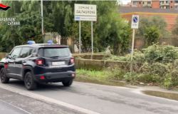 Catania, ai domiciliari preside 61enne per violenza sessuale, avrebbe molestato sei ragazze