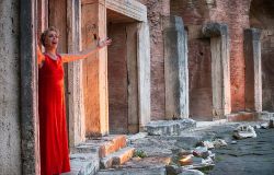 Roma, sull'Appia Memorie antiche con il teatro mobile