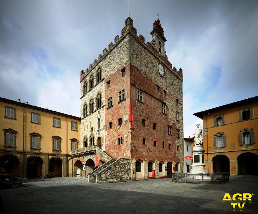 Prato - Palazzo Pretorio apre le porte alla città.