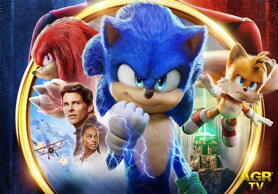 Sonic 2, il simpatico riccio blu torna al cinema per una nuova avventura più veloce e ambiziosa