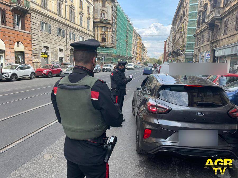 Roma, tentata rapina in un bar del centro, aggrediti una dipendente ed il titolare, datisi alla fuga sono stati arrestati dai carabinieri