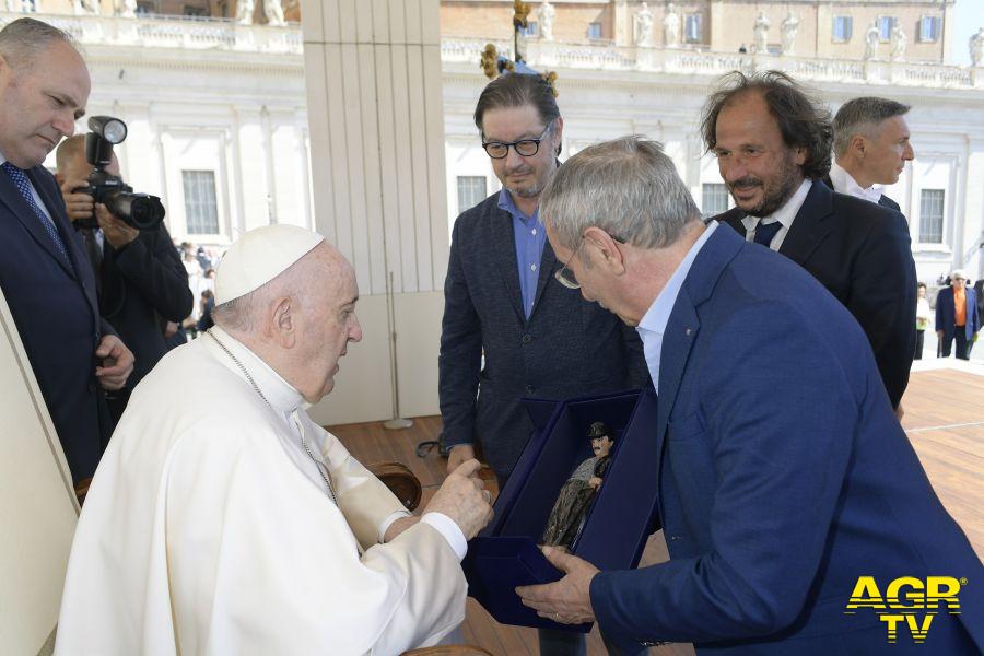 A Papa Francesco il riconoscimento speciale del Premio Charlot