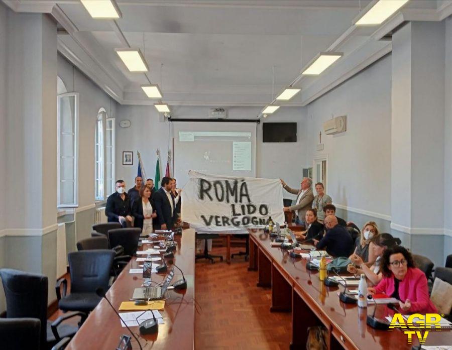 X Municipio aula occupata opposizioni peer Roma-Lido