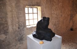 MVAH CHA : le sculture  di Namsal Siedlecki in mostra al Cassero di Prato.