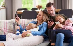 Bambini, genitori e smartphone