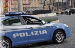 Roma violenta, furti e rapine, 7 arresti.... c'è anche un piromane