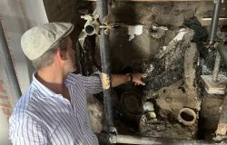 Pompei: Il rinvenimento degli arredi della domus del “LARARIO” nella regio V