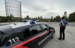 Roma, scippatore di professione preso a viale Marconi, aveva derubato tre donne nel giro di poche ore