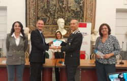 Campidoglio, presentato il fleyer: Sono sordo, ho problemi d'udito