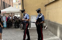 Carabinieri controlli fermate metro anti-borseggio