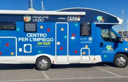 Regione Lazio, a Fiumicino e Passoscuro il camper regionale che offre servizi per il lavoro