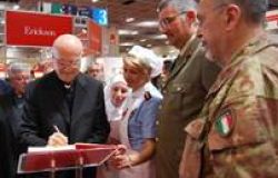 I Corpi della CRI Ausiliari delle Forze Armate alla XXVII edizione del libro