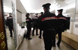 Carabinieri blitz antidroga a Monterotondo