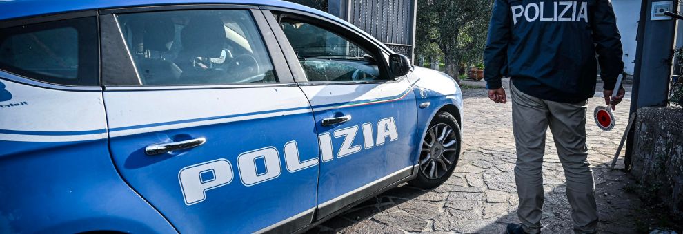 Roma, maxi sequestro della Polizia per 2 milioni di euro, disposto dal Tribunale per riciclaggio auto