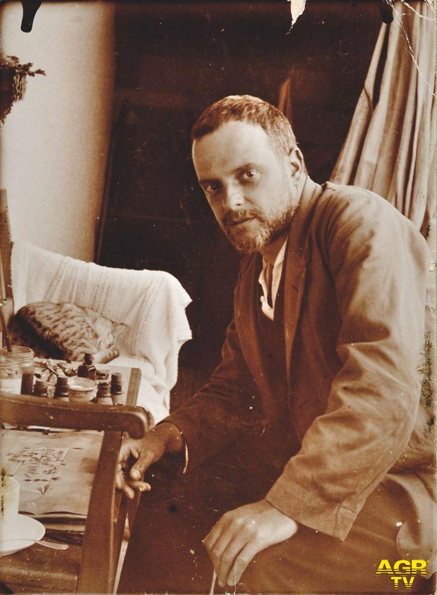 Paul Klee in una foto del 1921 al Maxxi convegno