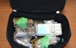Civitavecchia, bloccato pusher che andava in giro con 850 gr. di hashish, ai domiciliari