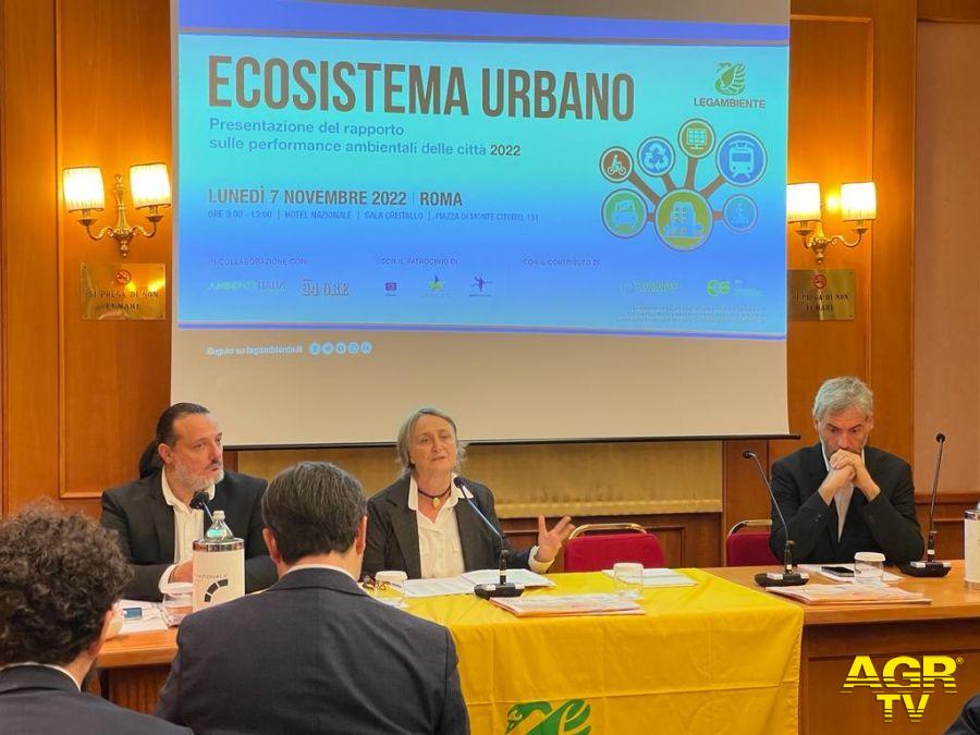 Legambiente presentazione dossier ecosistema urbano