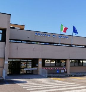 Roma, utilizza la sedia a rotelle per spacciare, in manette albanese 39enne già ai domiciliari