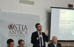 il v. sindaco della Città Metropolitana Sanna illustra il progetto