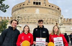 Lo Sport di Roma scende in campo...contro la violenza sulle donne: Basta, no more!
