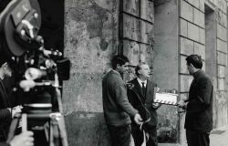 Carlo Levi sul set di Un giovane Piero Gobetti di Pietro Capello 1964 Courtsey Fondazione Carlo Levi