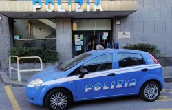 Ponte Galeria, blitz in un capannone per un'attività gestita da cinesi, denunciati i 3 titolari e sequestrate 14 tonellate di derrate alimentari