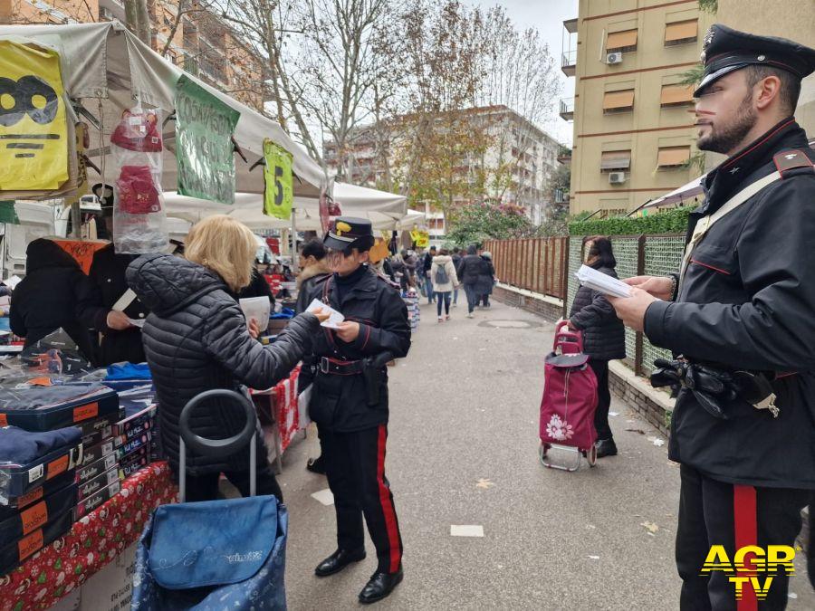 carabinieri la consegna dei volantini anti-truffa agli anziani