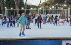 Edizione 2023 della Befana Salvamamme all'Ice Park, oltre 200 bambini accolti dalla cantante Tosca