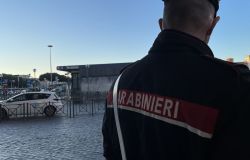Carabinieri controlli stazione termini