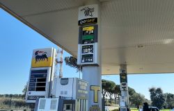 Unione Nazionale Consumatori, rincari in vista con la manovra, il diesel sarà tassato come la benzina?