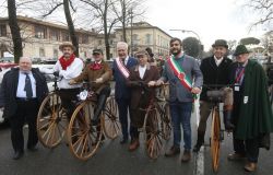 Ciclismo, torna la rievocazione storica della Firenze-Pistoia del 1870