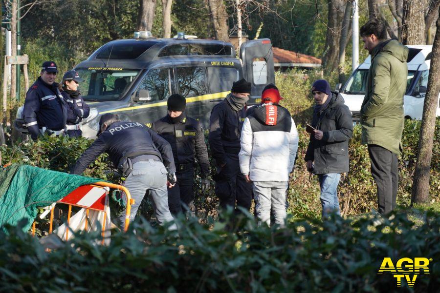 Identificate 300 persone e sequestrati oltre 3 etti di droga nel servizio interforze disposto mercoledì 8 febbraio a Firenze dal Questore Maurizio Auriemma