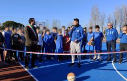 Fiumicino, nuovi spazi per i giovani e lo sport, inugurato il playground di via Berlinguer