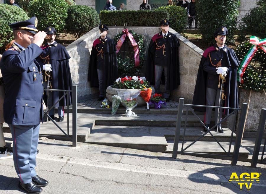 Polizia commemorazione uccisione due assistenti via Prati di Papa
