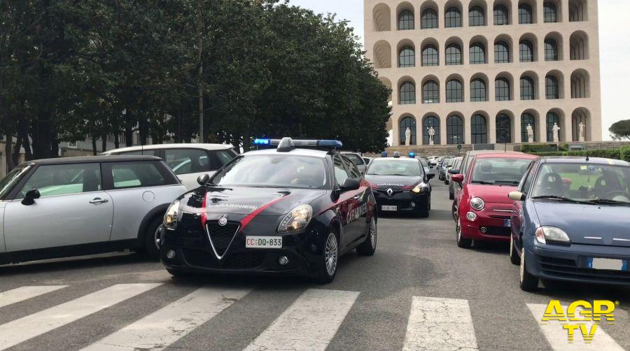 Carabinieri controlli zona Eur