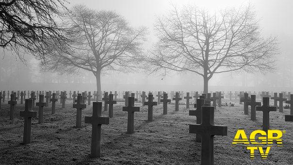 cimitero di guerra foto pixabay