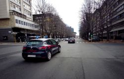 Eur, impegna il cellulare per una dose di droga, in manette 30enne per tentata estorsione