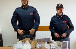 Roma, traffico di droga, 5 arresti ed oltre 40Kg. di droga sequestrata